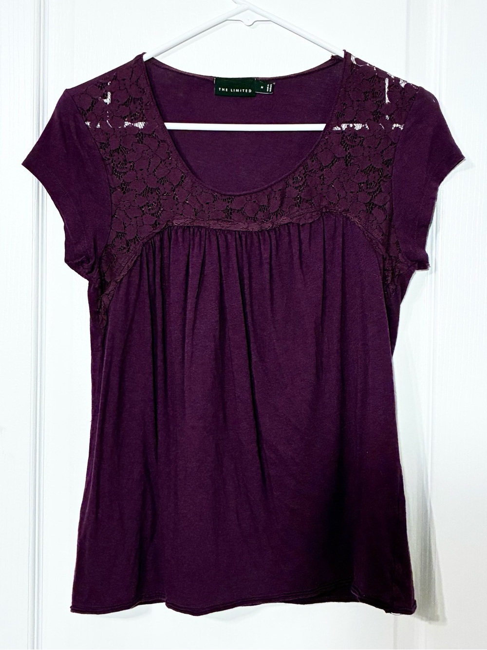 Y2K The Limited Lace Yoke Gathered Front Short Sleeve Knit Top Plum Medium